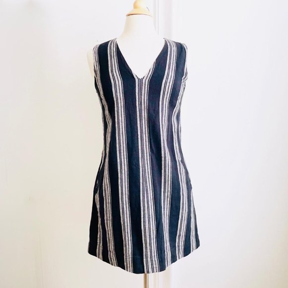 Gap Sleeveless V-Neck Stripe Shift Dress in Linen-Cotton Women - Picture 1 of 11